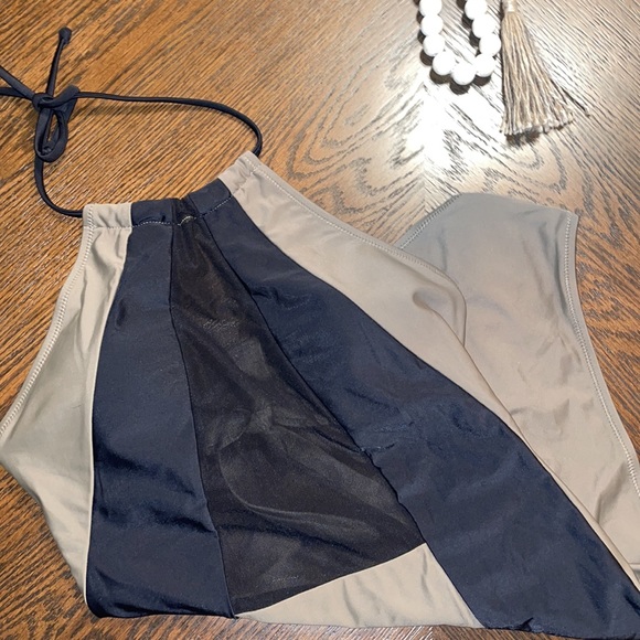 NWT Cupshe Take My Heart Mesh One-Piece Swimsuit Size XL - Picture 8 of 8